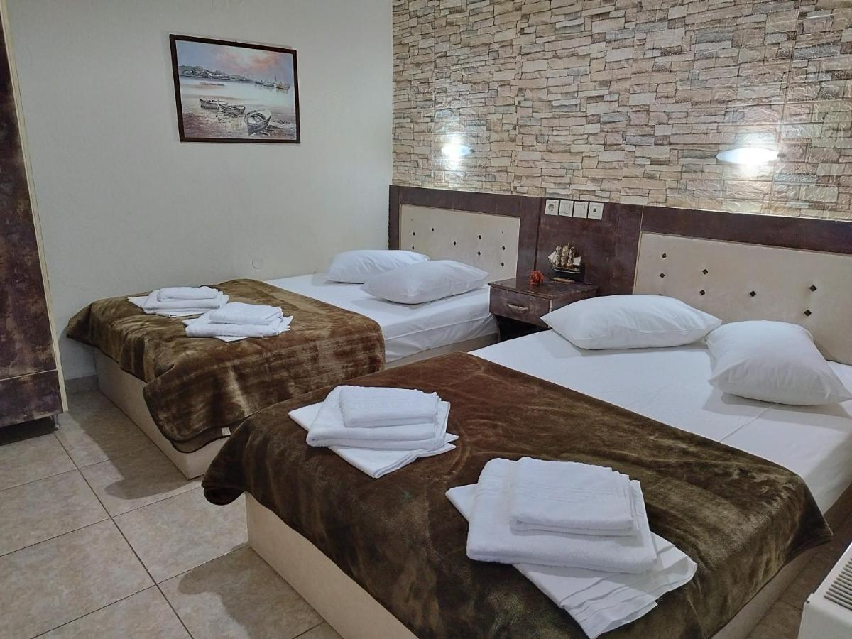 Hotel Villa Pigasos Paralía Exterior foto