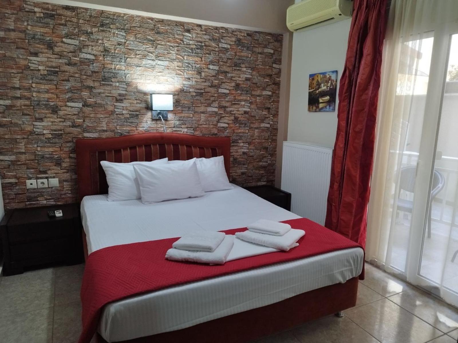 Hotel Villa Pigasos Paralía Exterior foto