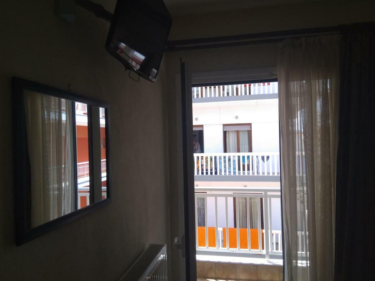Hotel Villa Pigasos Paralía Exterior foto